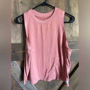 Vuori Muscle Tank- M